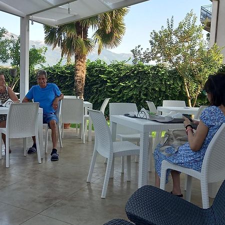 B&B Tenuta Bianca Oliveto Citra Exteriör bild