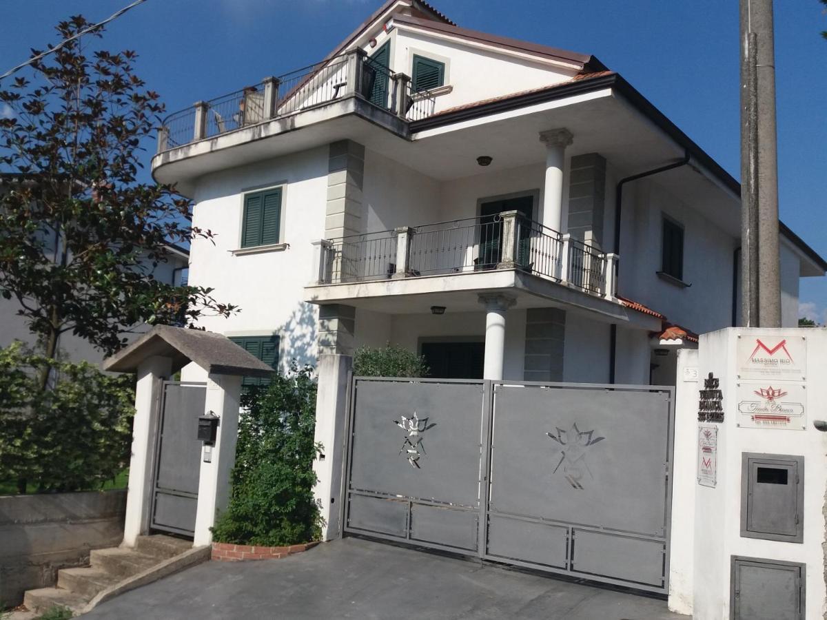 B&B Tenuta Bianca Oliveto Citra Exteriör bild
