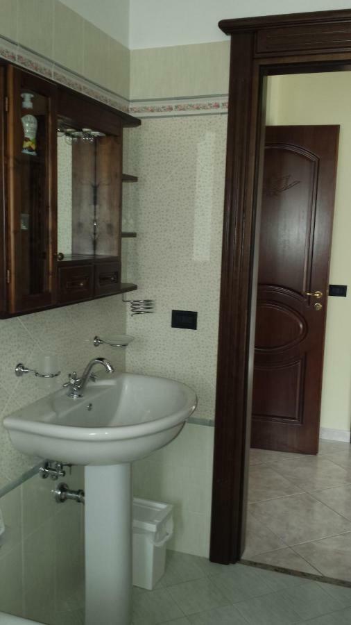 B&B Tenuta Bianca Oliveto Citra Exteriör bild
